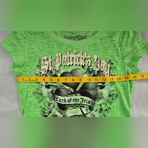 St Patrick's Day Tee Jrs Sz Large Short Sleeve Burn Out Material Euc - Picture 5 of 7